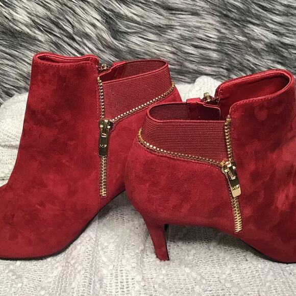 Marc Fisher Dark Red Suede Peep Toe Booties 7M - Picture 6 of 6
